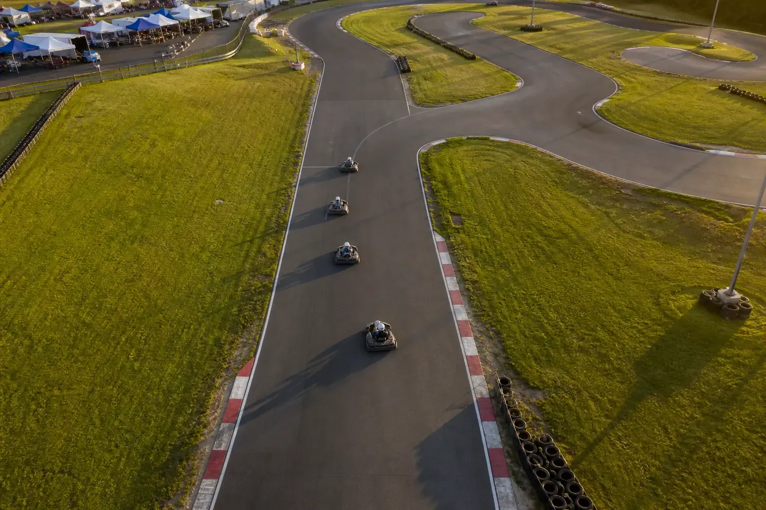 Karting à Saintes : les 4 pistes autour de la ville