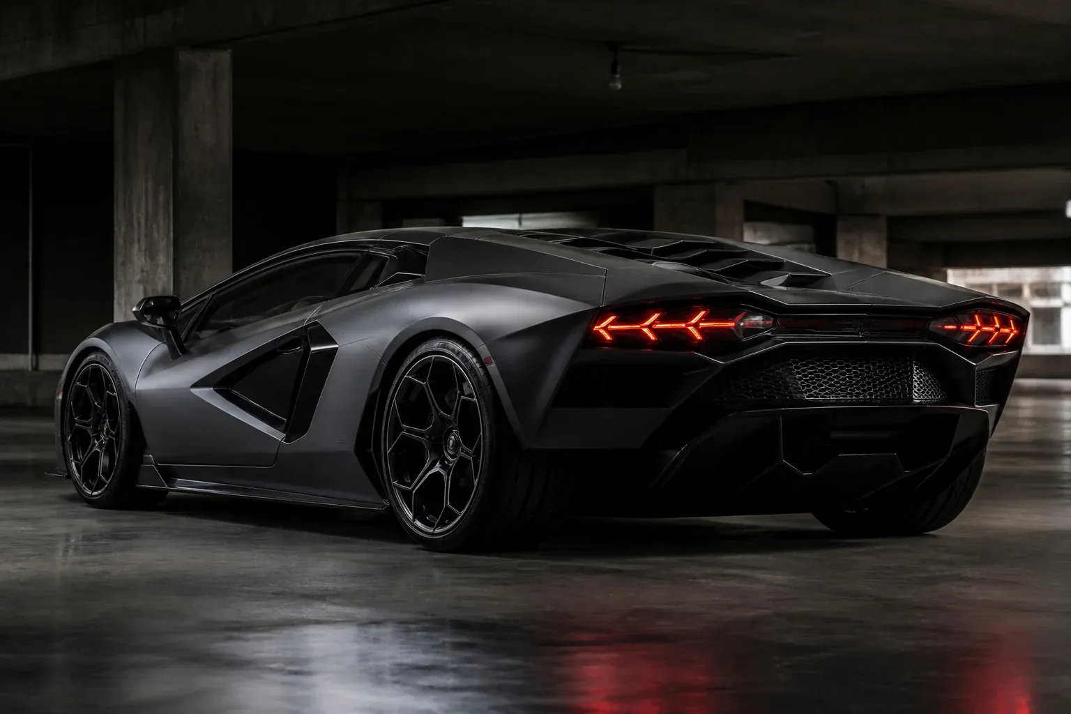 La lamborghini Revuelto : V12 hybride et premiers repères d'occasion