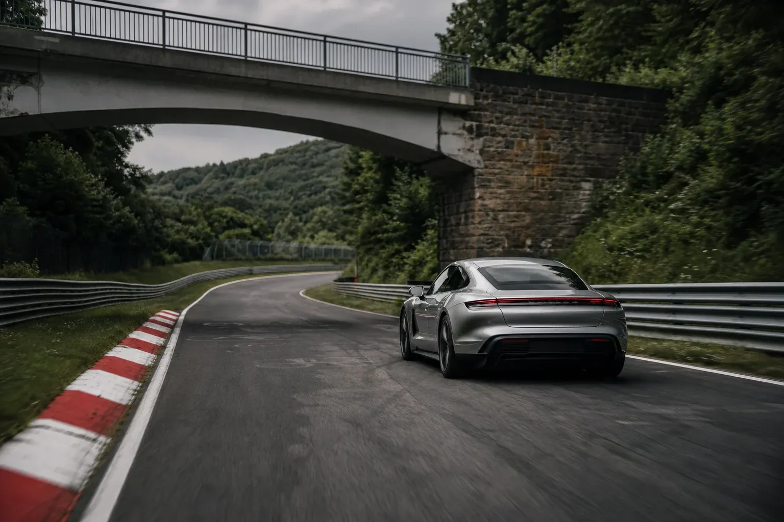 Quel Nürburgring record peut vraiment servir de référence ?
