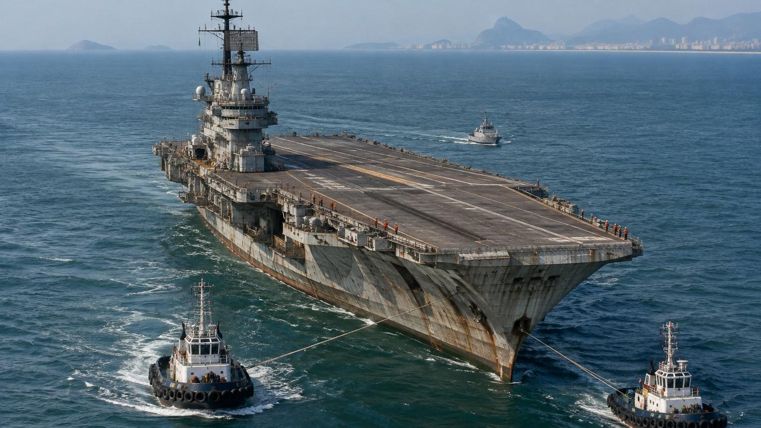 En 2000, la France vend au Brésil un porte-avions de 265 mètres avec une « surprise » à bord : 23 ans plus tard, ils n'ont eu d'autre choix que de le couler