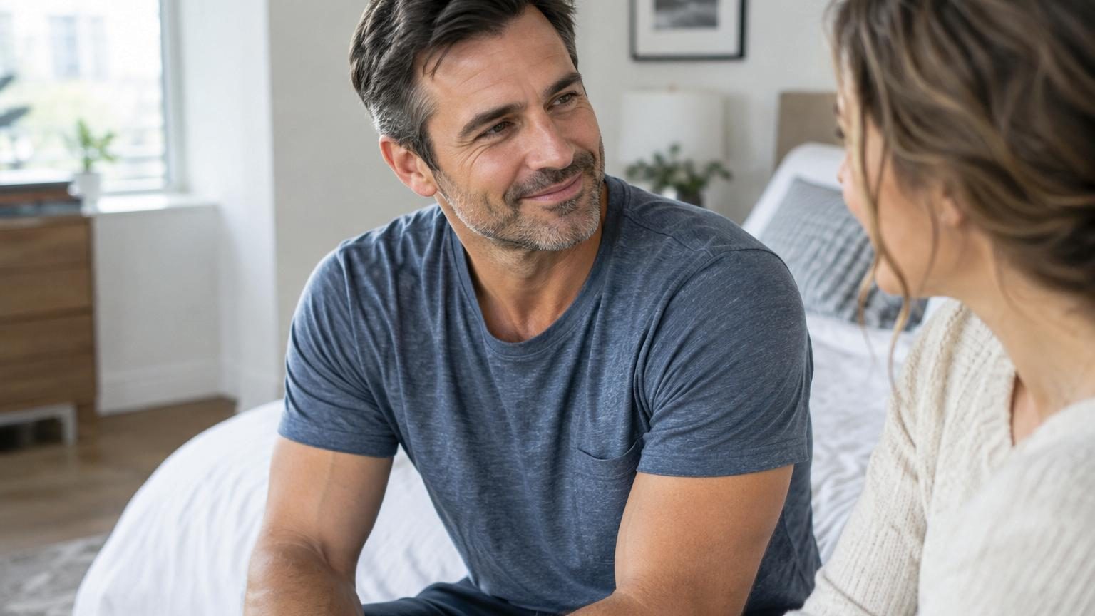 Le désir sexuel des hommes ne décline pas avec l'âge : une vaste étude révèle qu'il atteint son sommet vers 40 ans